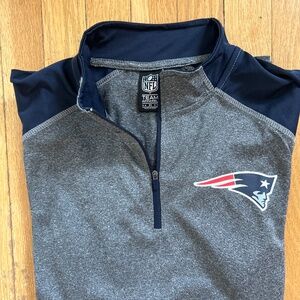 NWT Men’s long sleeve Patriots shirt